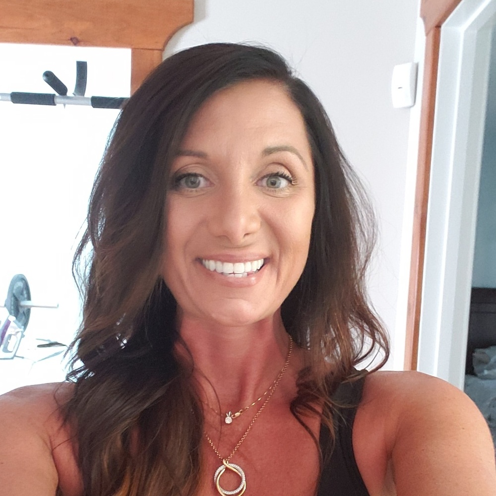 Meet your Posher, Stephanie